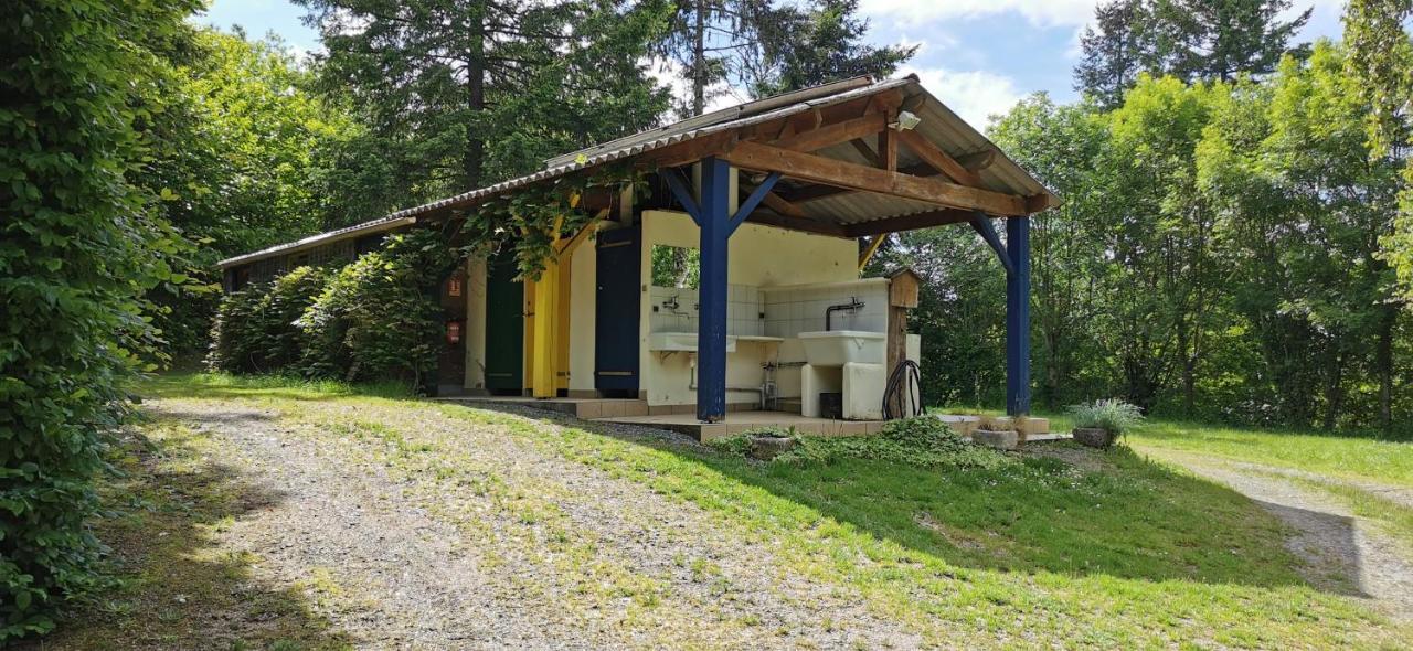 Camping De La Chagnee Saint-Aubin-le-Cloud Bagian luar foto