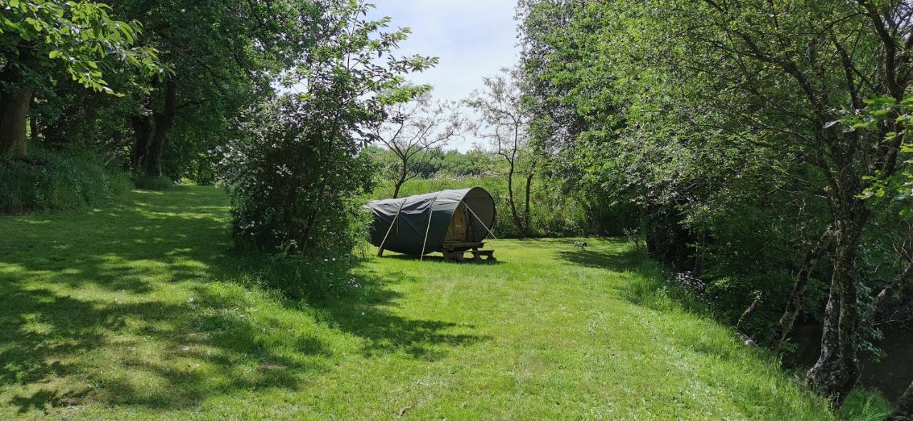 Camping De La Chagnee Saint-Aubin-le-Cloud Bagian luar foto