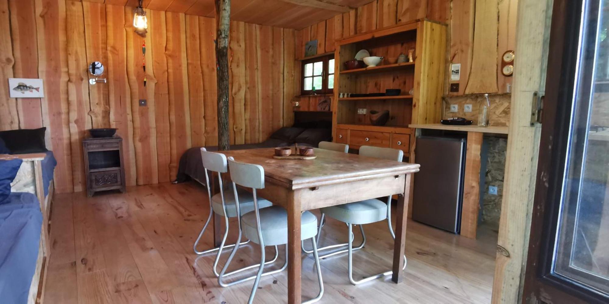 Camping De La Chagnee Saint-Aubin-le-Cloud Ruang foto