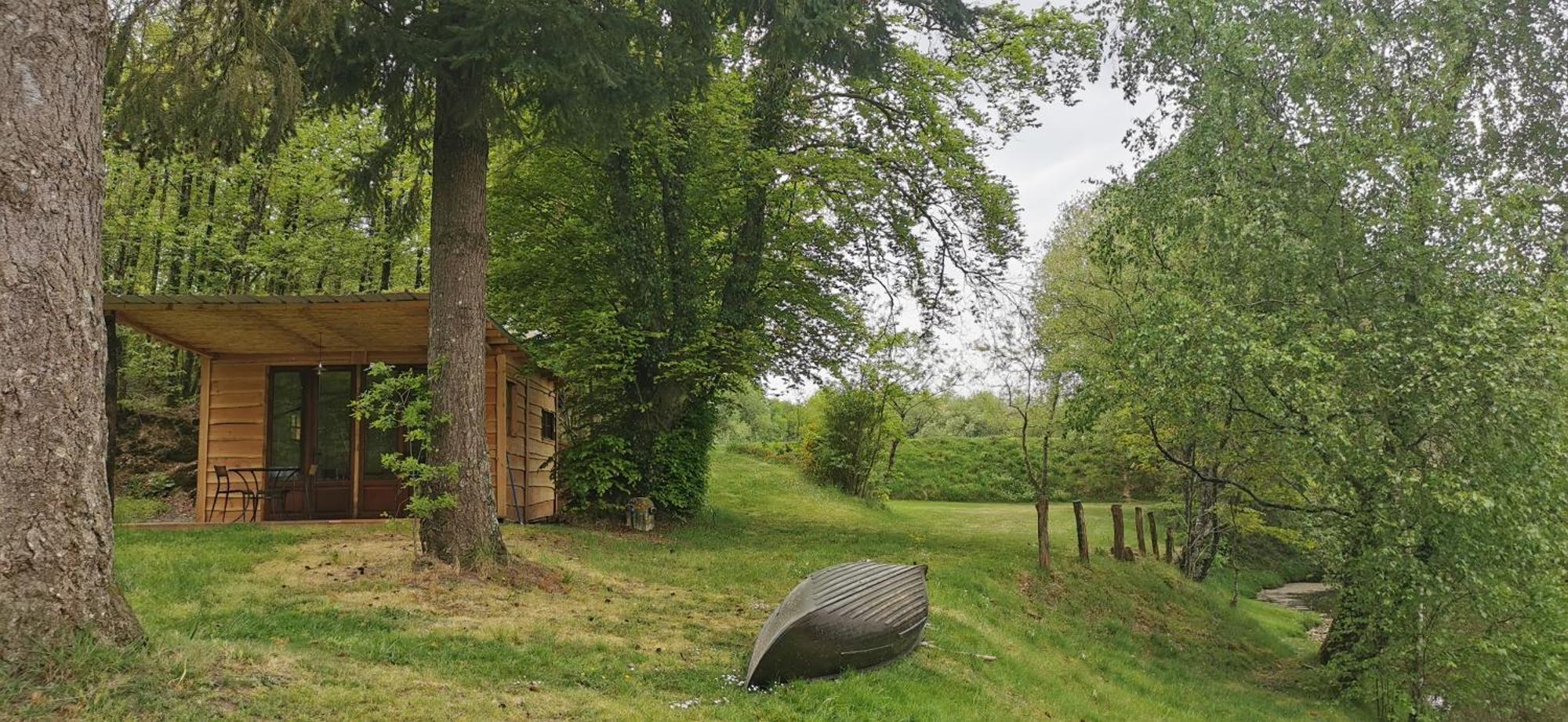 Camping De La Chagnee Saint-Aubin-le-Cloud Ruang foto